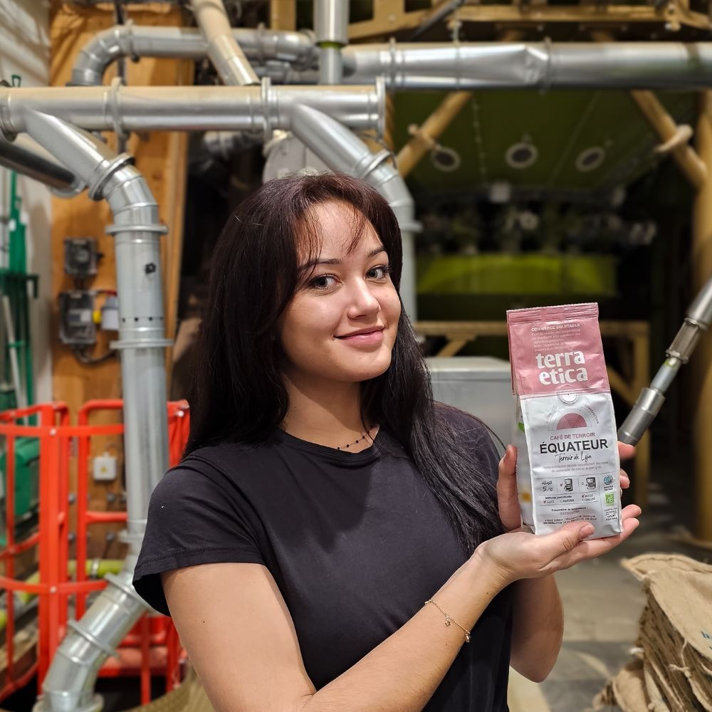 Noémie, Vendeuse boutique